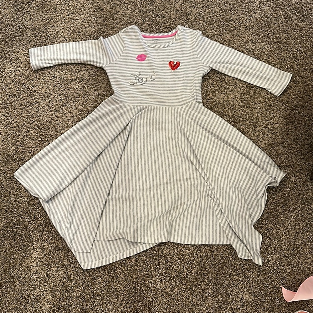 Gymboree striped grey and white dress sequenced details!